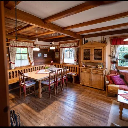 Ferienhaus Weissenbacher Holiday home *